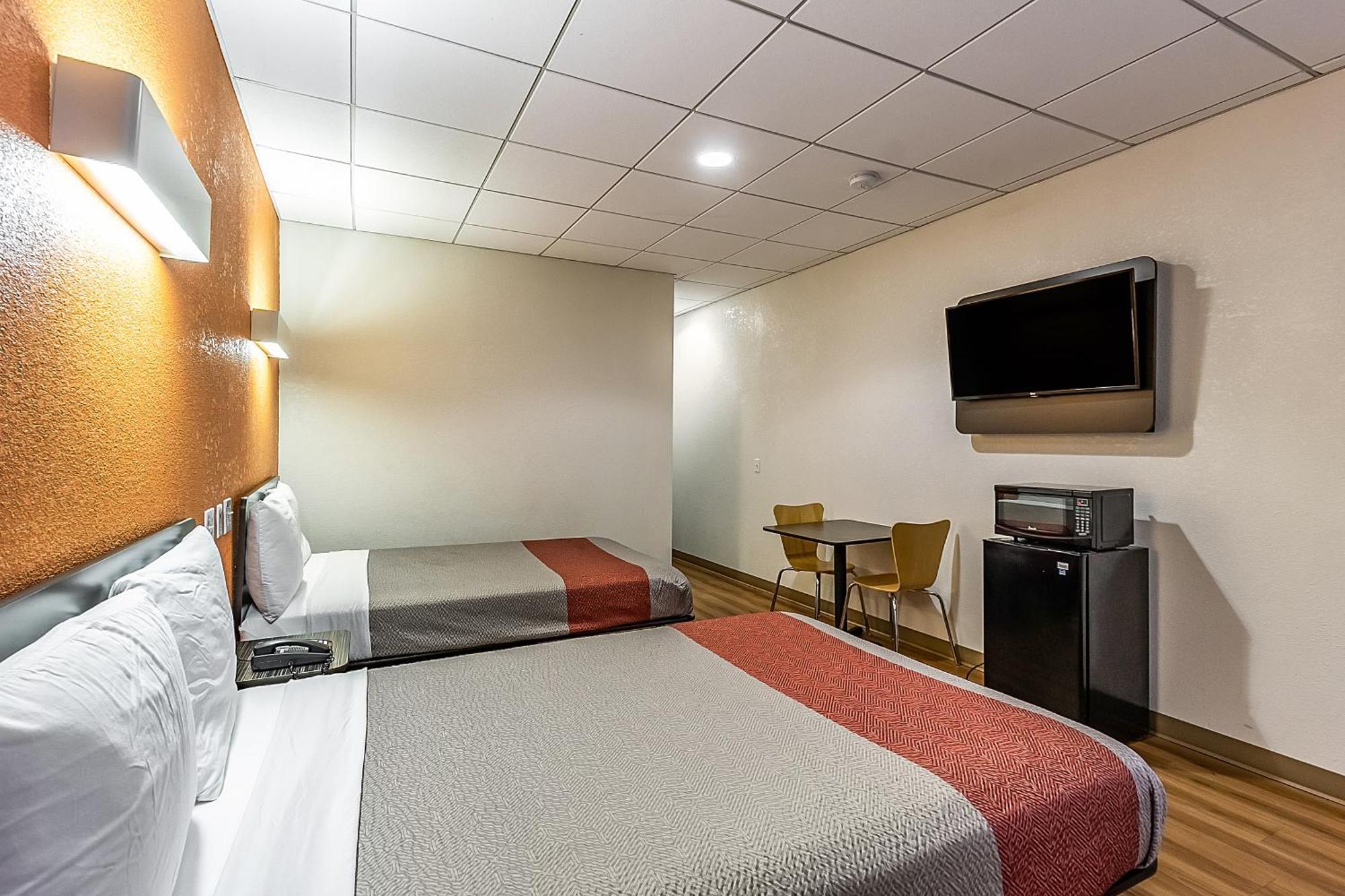 Motel 6 Elizabeth Nj Newark Liberty Intl Airport ภายนอก รูปภาพ