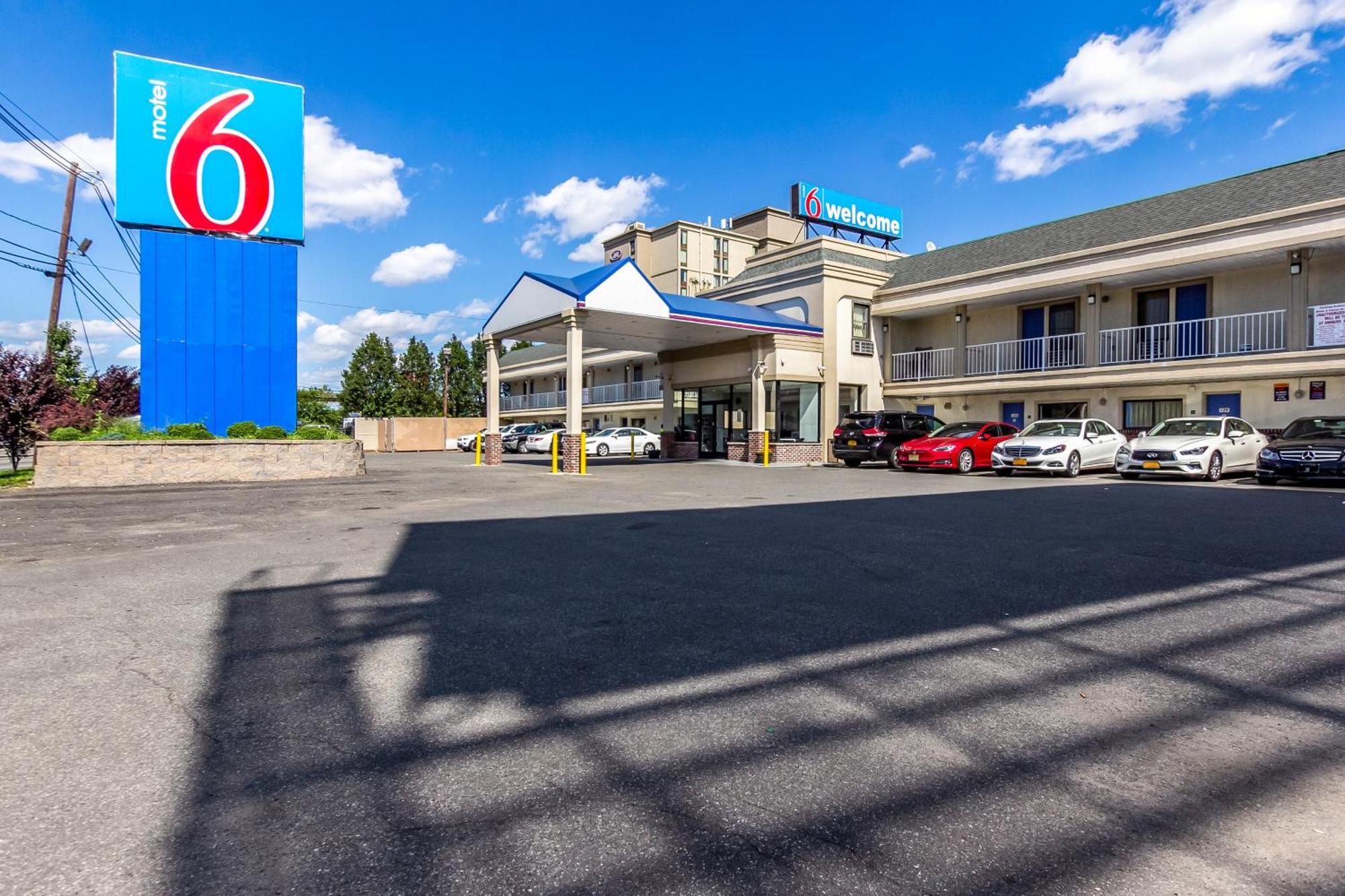 Motel 6 Elizabeth Nj Newark Liberty Intl Airport ภายนอก รูปภาพ