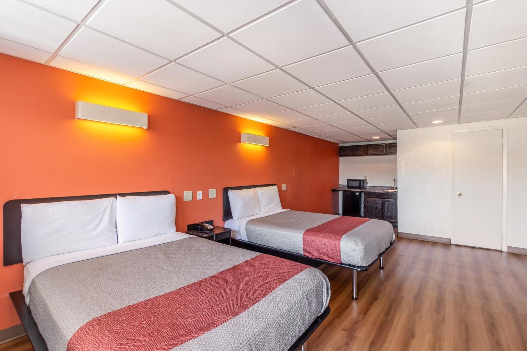 Motel 6 Elizabeth Nj Newark Liberty Intl Airport ภายนอก รูปภาพ