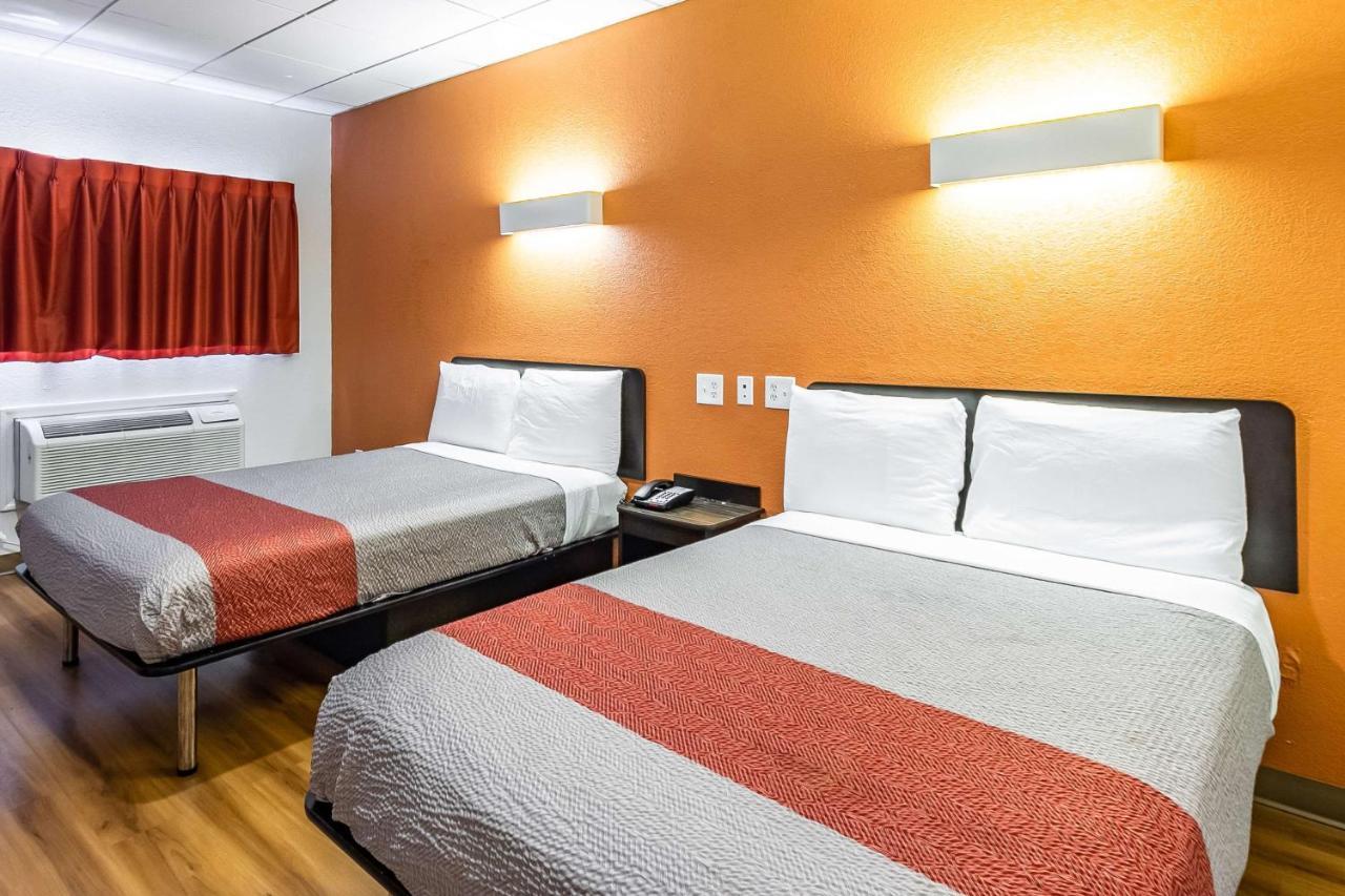 Motel 6 Elizabeth Nj Newark Liberty Intl Airport ภายนอก รูปภาพ